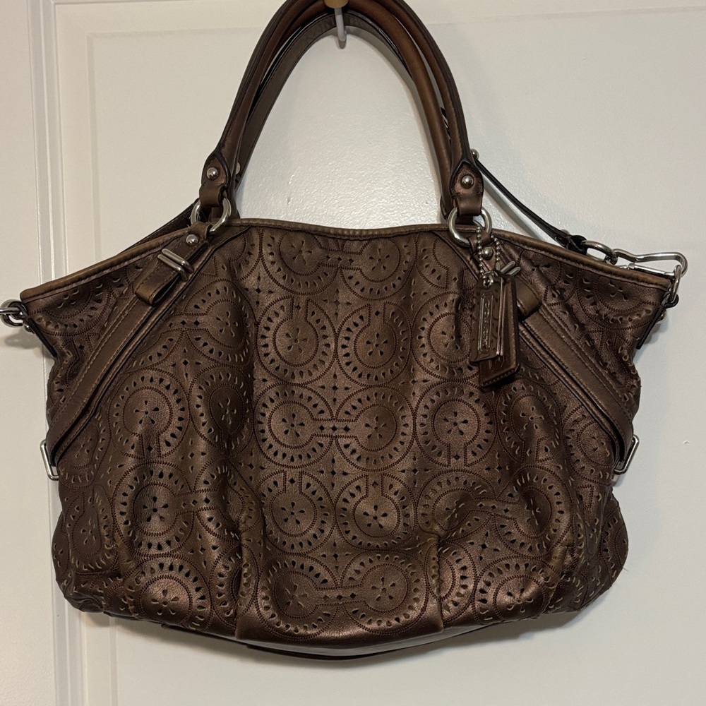 Coach Large Madison Sofia Bronze laser cut Leather Shoulder Bag -broken zipper